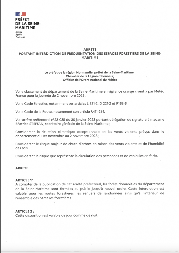 Photo d'un arrêté préfectoral d'interdiction d'accès aux forêts
